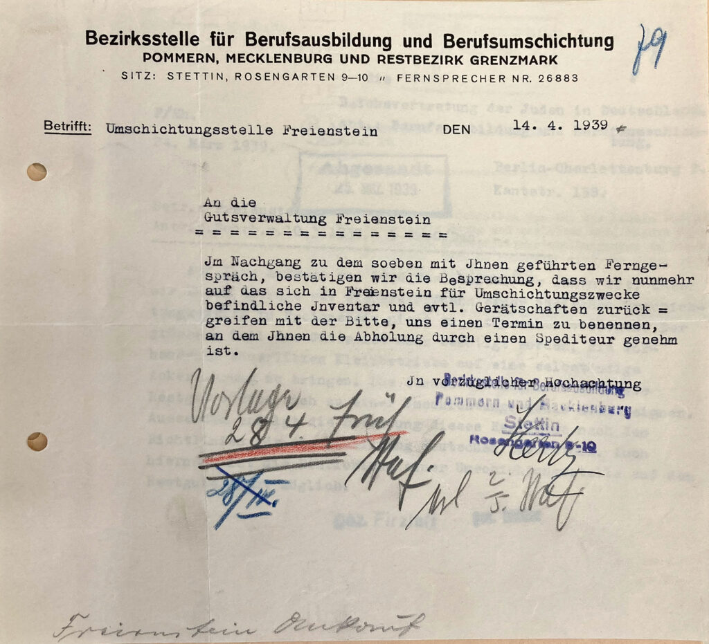 Brief mit dem Betreff "Umschichtungsstelle Freienstein" auf dem Briefkopf der Bezirksstelle für Berufsausbildung und Berufsumschichtung
