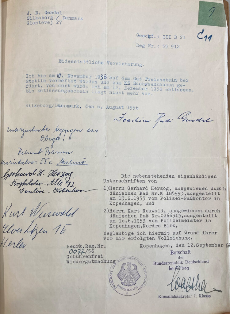 Die ehemaligen Chawerim Helmut Baum, Gerhard H. Herzog und Kurt Neuwald geben eine Eidesstattliche Versicherung ab, gemeinsam auf dem Gut Freienstein verhaftet worden zu sein. Silkborg/Dänemark, 6.8.1956; 1964 bezeugt dies auch Heinz Steen Smedal (Quelle: Landesarchiv Berlin, BRep 078-2144)